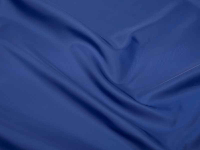 Polyesterová strečová podšívka