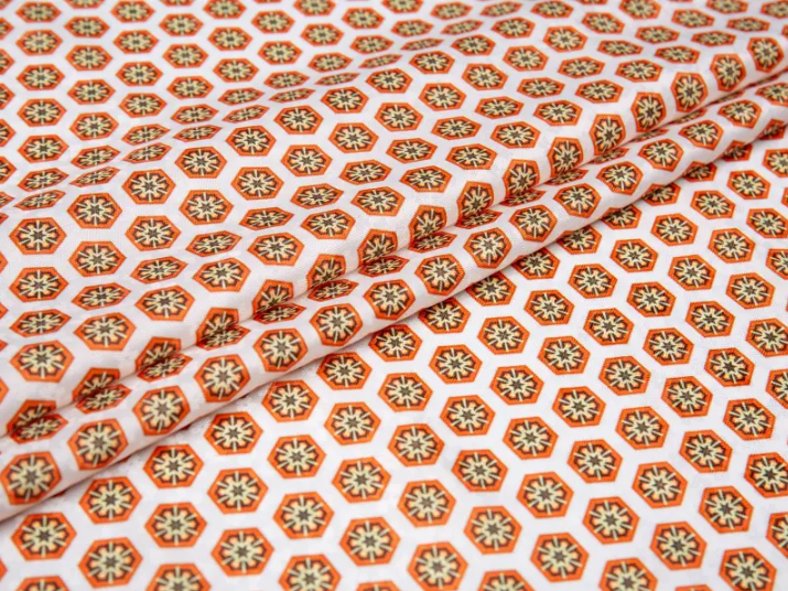 Proč je polyesterová viscose jacquard tištěná podšívka první volbou pro špičkové obložení?