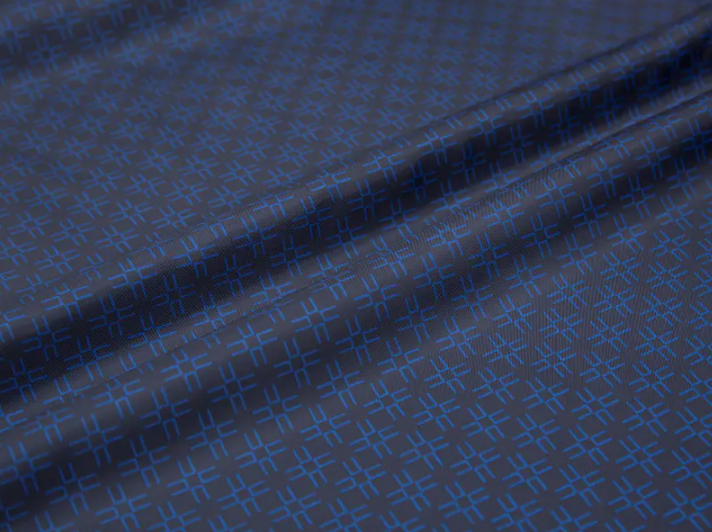 Proč designéři dávají přednost all-polyesteru potištěné podšívky?